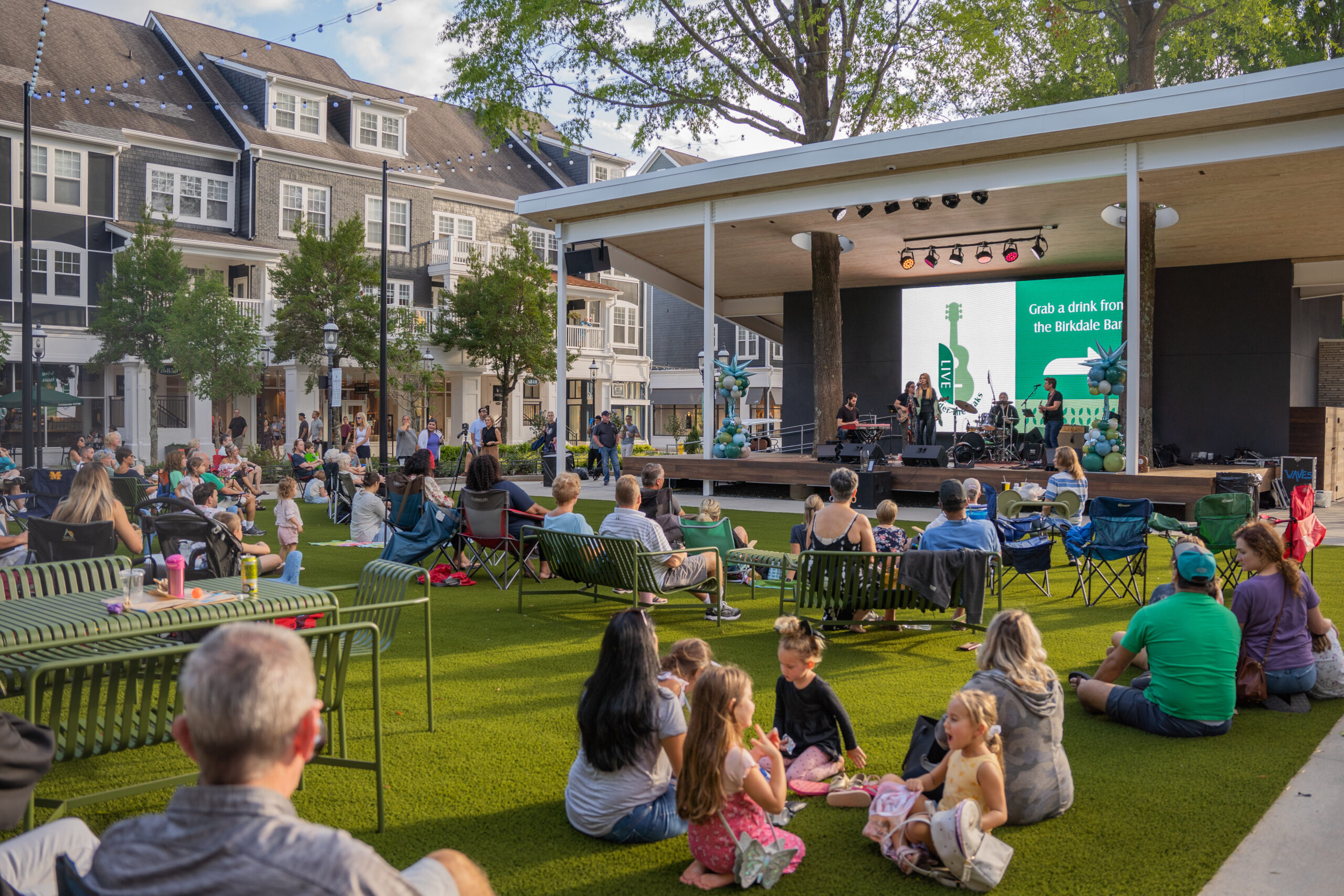 Apple Store headed to Birkdale Village in Huntersville - Charlotte Business  Journal